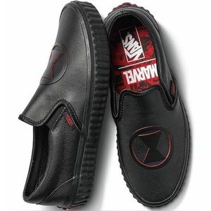 Vans Off The Wall Unisex x Marvel Black Widow Leather Slip-On Skate Shoes